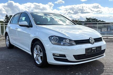 VW Golf 130.100 km 9.290 &euro; Wiesbaden 55252