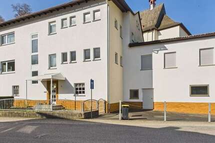 Haus Schlangenbad / Niedergladbach Niedergladbach - 6 Zimmer, 185 m&sup2;, 390.000&euro; | Angebot:27492870