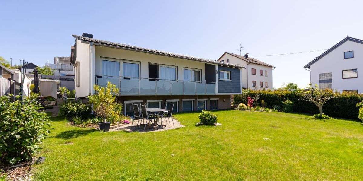 Einfamilienhaus Hofheim - 7 Zimmer, 179 m&sup2;, 669.000&euro; | Angebot:26712690