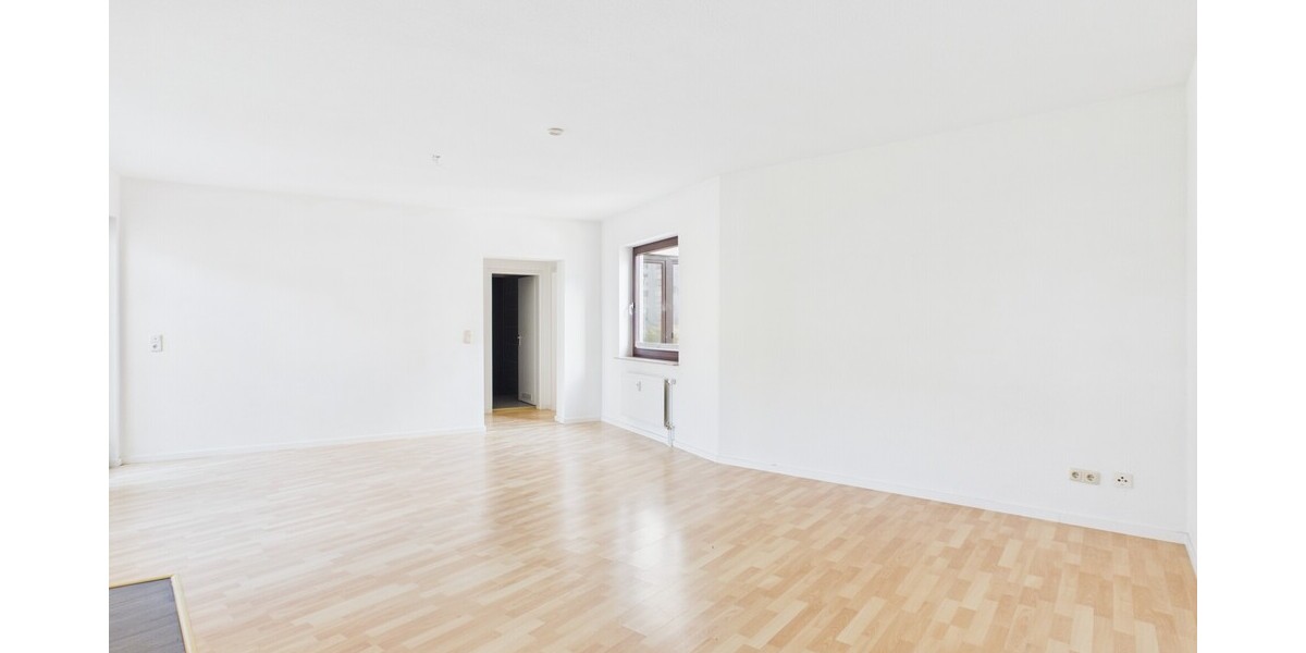 Attraktive 2,5-Zimmer-Wohnung in Wiesbaden (Rheingauviertel) mit Loggia und TG-Stellplatz - Etagenwohnung Wiesbaden Biebrich | Angebot:27463912