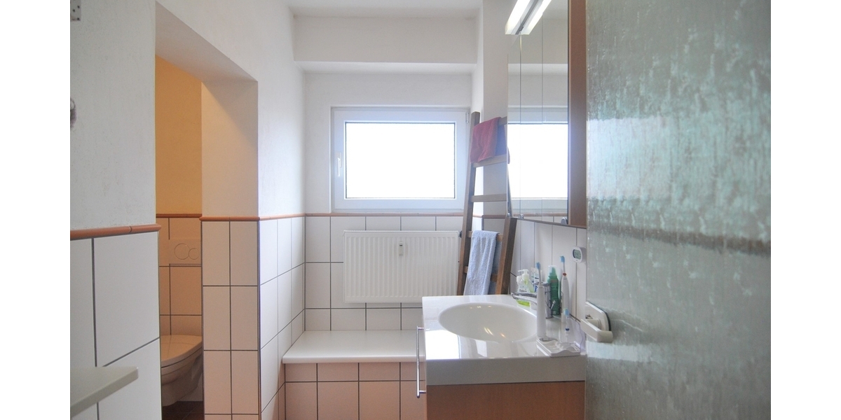Mehrfamilienhaus mit Bauplatz in Ruppertshain - Mehrfamilienhaus, Wohnhaus Kelkheim | Angebot:26339448