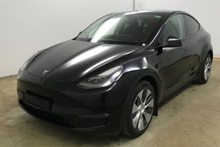 Tesla Model Y 105.911 km 33.397 &euro; Eschborn 65760
