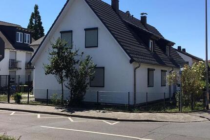 Haus Raunheim - 5 Zimmer, 115 m&sup2;, 485.000&euro; | Angebot:27453125