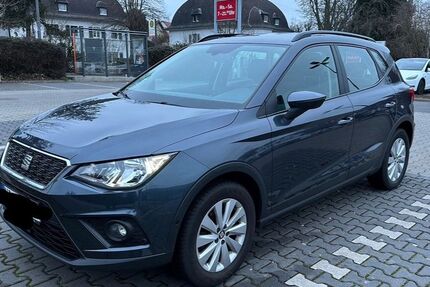 Seat Arona 40.000 km 10.500 &euro; Wiesbaden 65207
