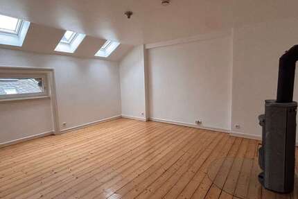 Wohnung Wiesbaden Nordost - 4 Zimmer, 117 m&sup2;, 1.600&euro; | Angebot:25337194