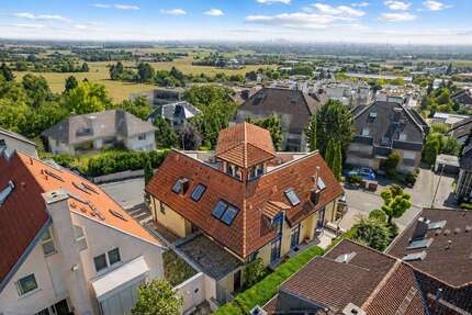 Haus Hofheim - 8 Zimmer, 347 m&sup2;, 1.980.000&euro; | Angebot:25326392