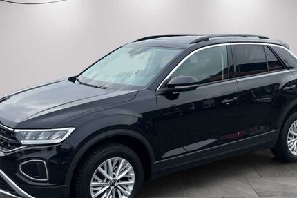 VW T-Roc 49.144 km 23.900 &euro; Mainz 55120
