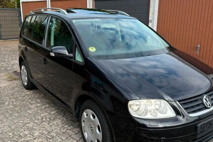 VW Touran 130.000 km 3.350 &euro; Kelkheim 65779