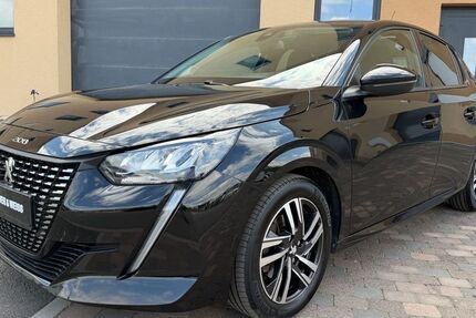 Peugeot 208 82.000 km 13.690 &euro; Oppenheim 55276