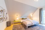 Individuelles Mehrfamilienhaus in Kelkheim in wunderschöner Lage - mehrere Generationen unter einem Dach - Mehrfamilienhaus, Wohnhaus Kelkheim (Taunus) | Angebot:27348994
