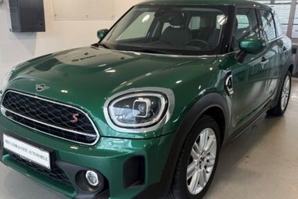 Mini Countryman S (Cooper) 48.096 km 27.899 &euro; Hofheim 65719