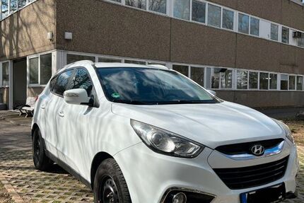 Hyundai ix35 180.000 km 6.200 &euro; Wiesbaden 65203
