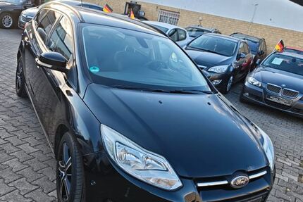 Ford Focus 123.525 km 2.999 &euro; Ingelheim 55218