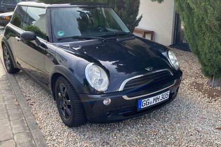 Mini ONE 187.000 km 2.900 &euro; Rüsselsheim am Main 65428