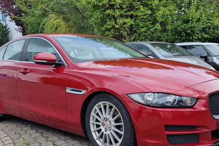 Jaguar XE 149.123 km 9.150 &euro; Kronberg im Taunus 61476