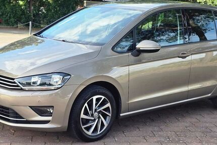 VW Golf Sportsvan 118.500 km 12.500 &euro; Büttelborn 64572