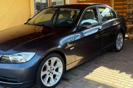 BMW 325 142.500 km 8.999 &euro; Gau-Odernheim 55239