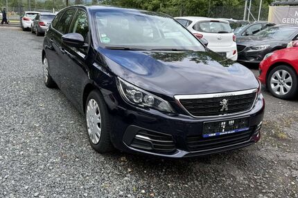 Peugeot 308 105.000 km 6.999 &euro; Wiesbaden 65197