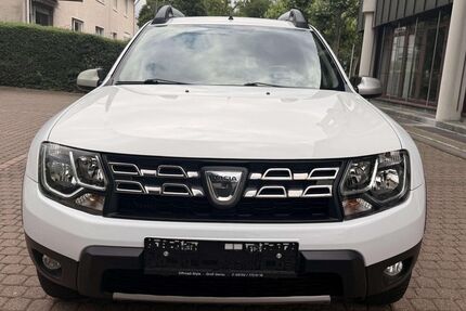 Dacia Duster 128.000 km 9.900 &euro; Groß Gerau 64521