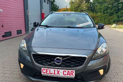 Volvo V40 195.352 km 8.890 &euro; Gross Gerau 64521