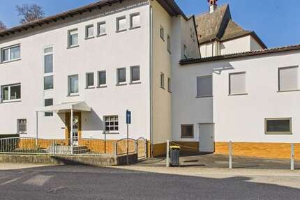Haus Schlangenbad / Niedergladbach Niedergladbach - 6 Zimmer, 185 m&sup2;, 390.000&euro; | Angebot:25646426