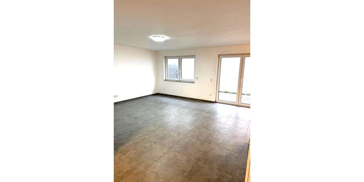 Etagenwohnung Alsheim - 3 Zimmer, 94 m&sup2;, 900&euro; | Angebot:27345681