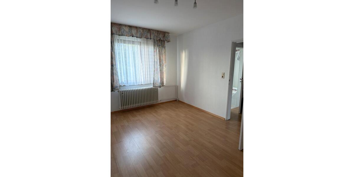 Reihenhaus Hofheim am Taunus - 5 Zimmer, 177 m&sup2;, 530.000&euro; | Angebot:27222703