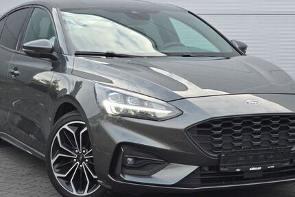 Ford Focus 112.819 km 12.900 &euro; Wiesbaden 65201