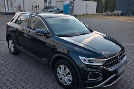 VW T-Roc 72.000 km 22.490 &euro; Groß-Gerau 64521