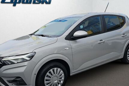 Dacia Sandero 3.736 km 15.890 &euro; Schwalbach/Taunus 65824