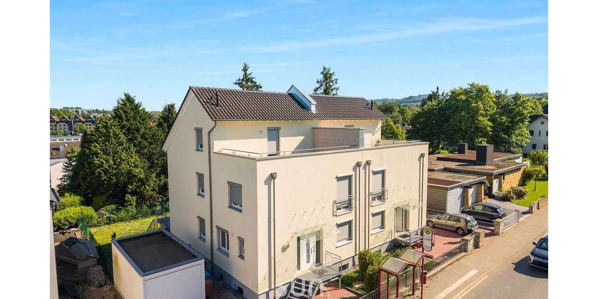 Einfamilienhaus Idstein - 7 Zimmer, 240 m&sup2;, 899.000&euro; | Angebot:27324978
