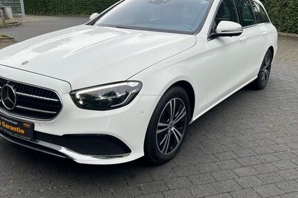 Mercedes-Benz E 220 161.300 km 22.900 &euro; Wiesbaden 65197