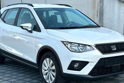 Seat Arona 40.000 km 9.990 &euro; Rüsselsheim 65428