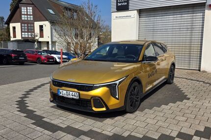Kia K4 7.500 km 31.800 &euro; Wiesbaden 65199