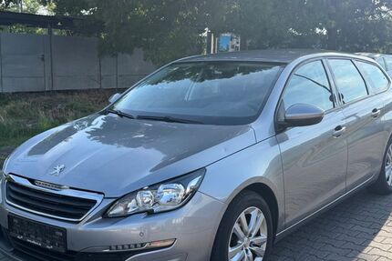 Peugeot 308 197.120 km 4.999 &euro; Budenheim 55257