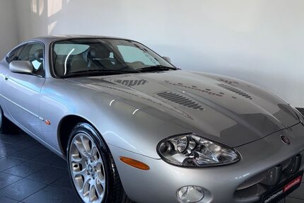 Jaguar XKR 125.000 km 19.900 &euro; Hofheim-Wallau 65719
