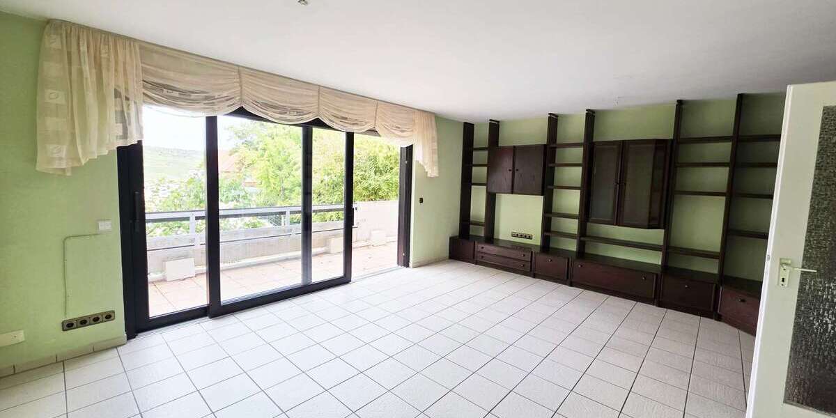 Etagenwohnung Bingen am Rhein - 4 Zimmer, 84 m&sup2;, 246.000&euro; | Angebot:27344841