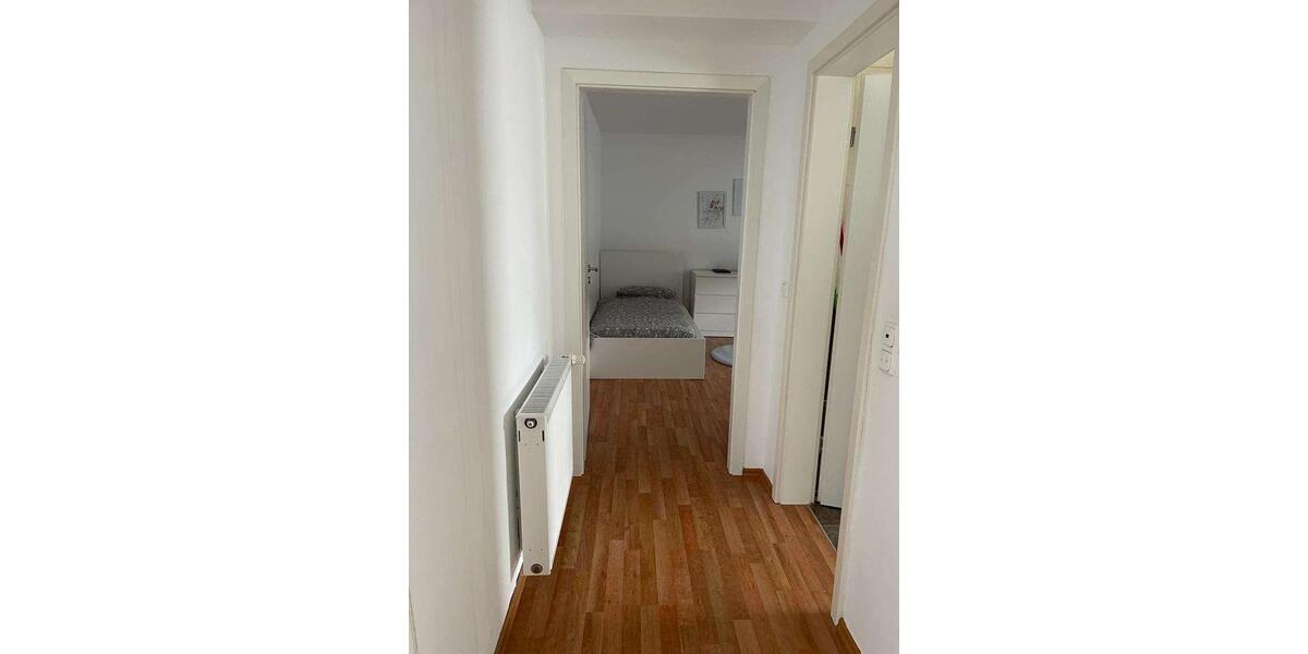 Bungalow Sulzbach (Taunus) - 4 Zimmer, 170 m&sup2;, 2.200&euro; | Angebot:26429353
