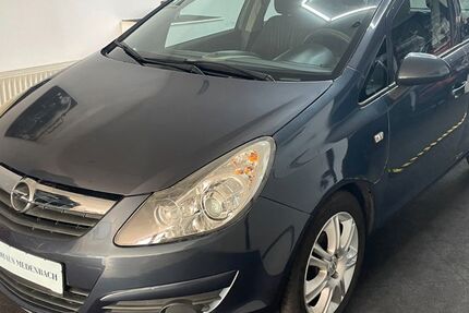 Opel Corsa 141.400 km 2.890 &euro; Wiesbaden 65207