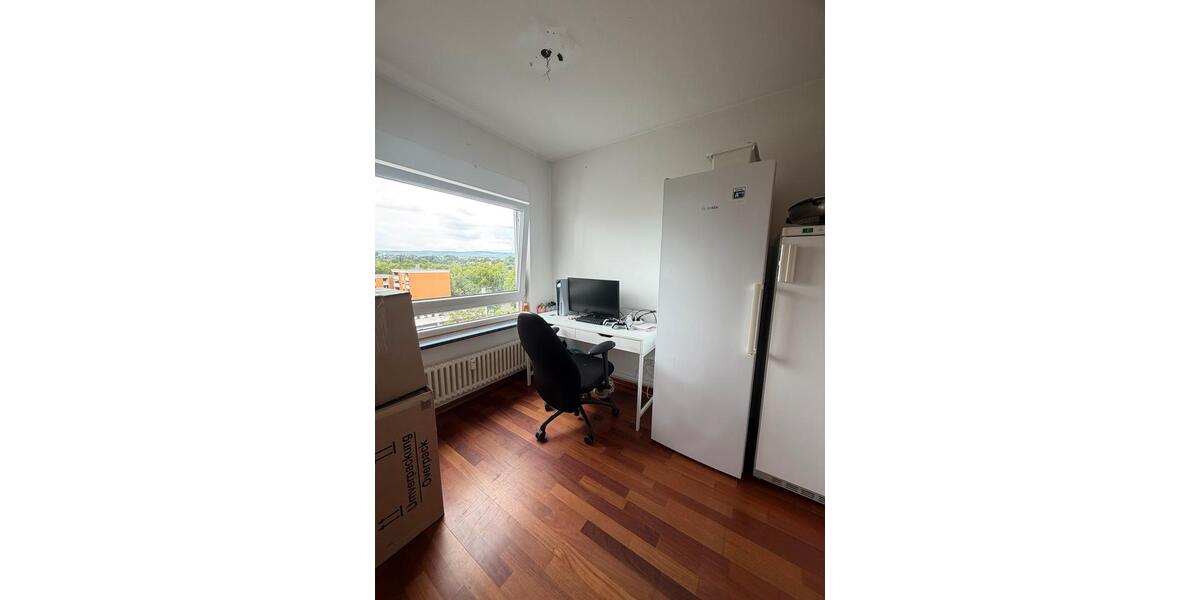 Etagenwohnung Wiesbaden Biebrich - 3 Zimmer, 77 m&sup2;, 277.000&euro; | Angebot:27429690