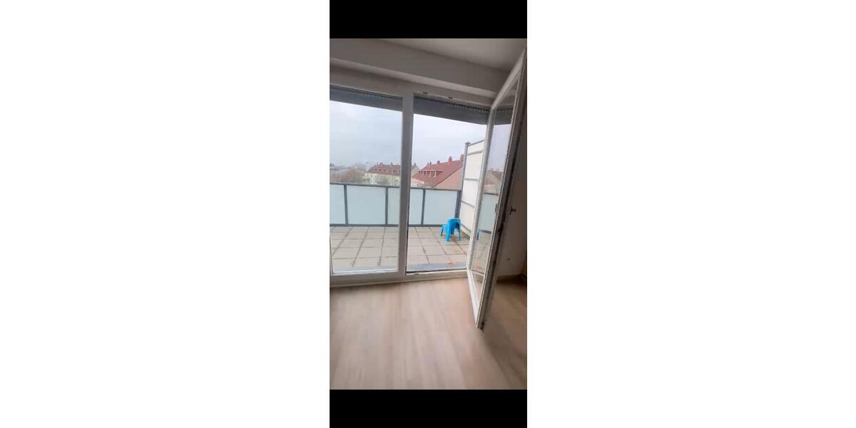 Dachgeschoßwohnung Rüsselsheim am Main - 4 Zimmer, 82 m&sup2;, 275.000&euro; | Angebot:26393918