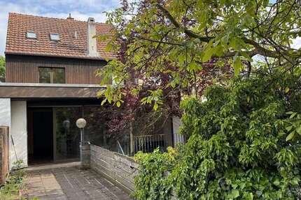 Haus Wörrstadt - 7 Zimmer, 180 m&sup2;, 365.000&euro; | Angebot:26739491