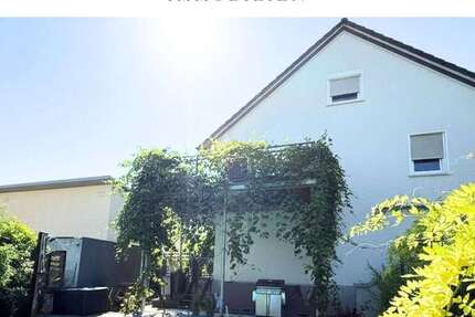 Haus Oppenheim - 10 Zimmer, 243 m&sup2;, 899.000&euro; | Angebot:27028997