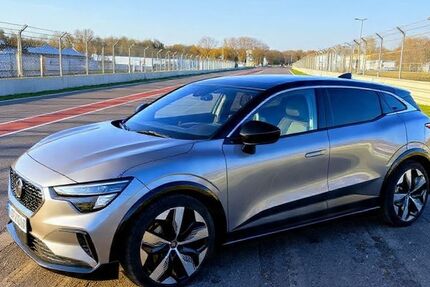 Renault Megane E-TECH 19.000 km 26.500 &euro; Griesheim 64347