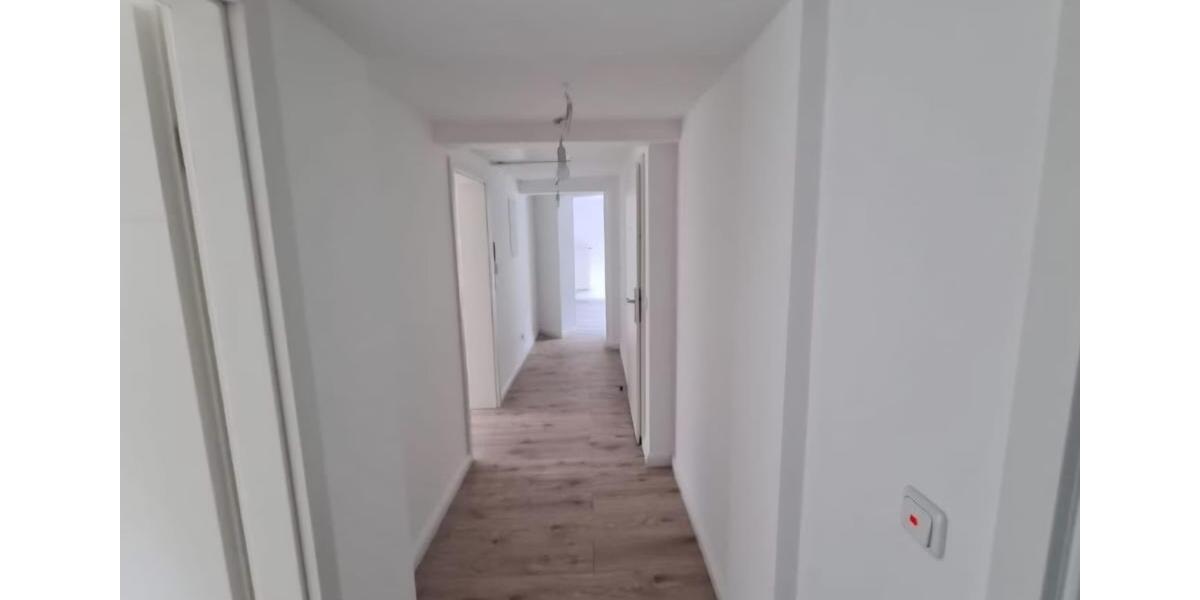 Dachgeschoßwohnung Bad Schwalbach - 3 Zimmer, 77 m&sup2;, 289.000&euro; | Angebot:27163083