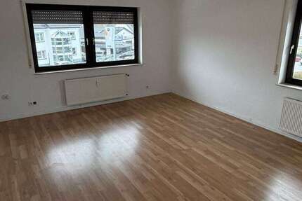 Wohnung Taunusstein Neuhof - 3 Zimmer, 83 m&sup2;, 820&euro; | Angebot:26777116