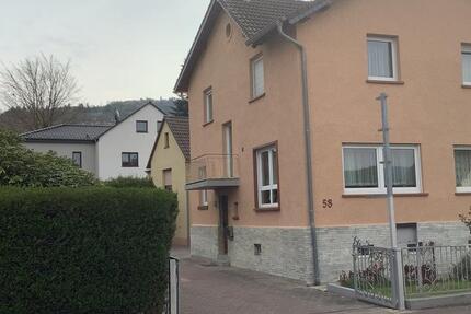 Haus Kelkheim (Taunus) - 8 Zimmer, 210 m&sup2;, 650.000&euro; | Angebot:27233653