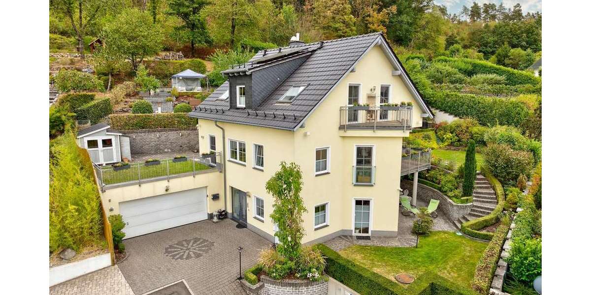 Einfamilienhaus Bad Schwalbach - 6 Zimmer, 209 m&sup2;, 1.050.000&euro; | Angebot:27322388