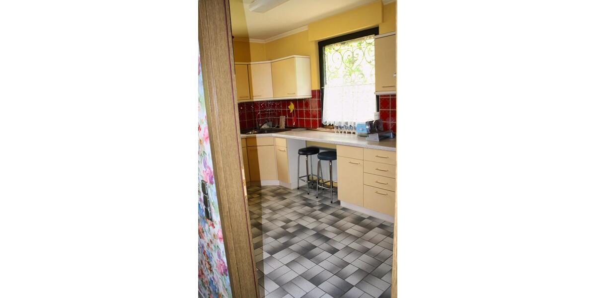 Einfamilienhaus Niedernhausen - 6 Zimmer, 245 m&sup2;, 599.000&euro; | Angebot:27440074