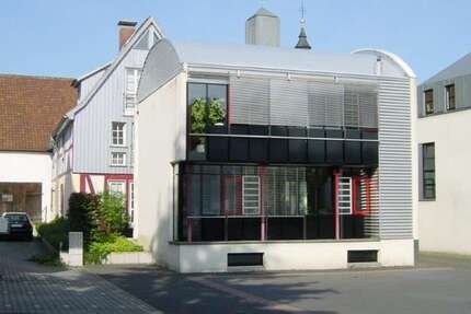 Haus Schwalbach - 13 Zimmer, 163 m&sup2;, 949.000&euro; | Angebot:26971805